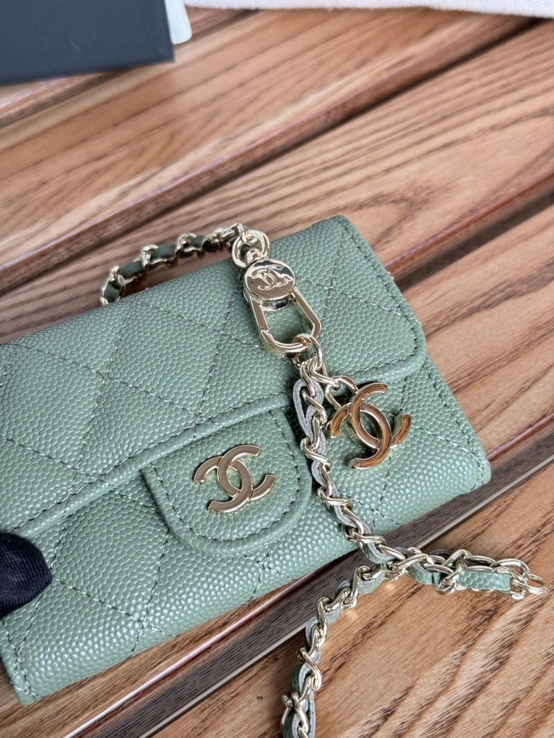 Ch**el wallets 4081-0111