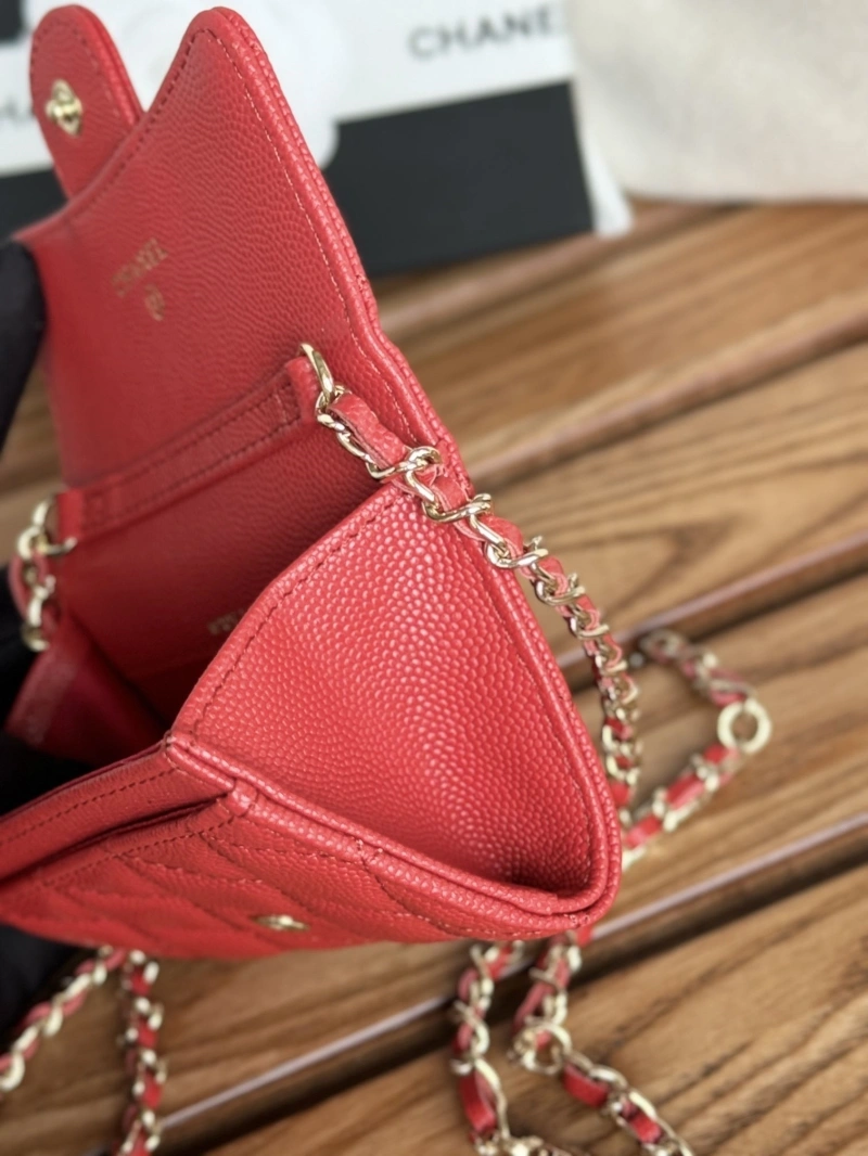 Ch**el wallets 4081-0113