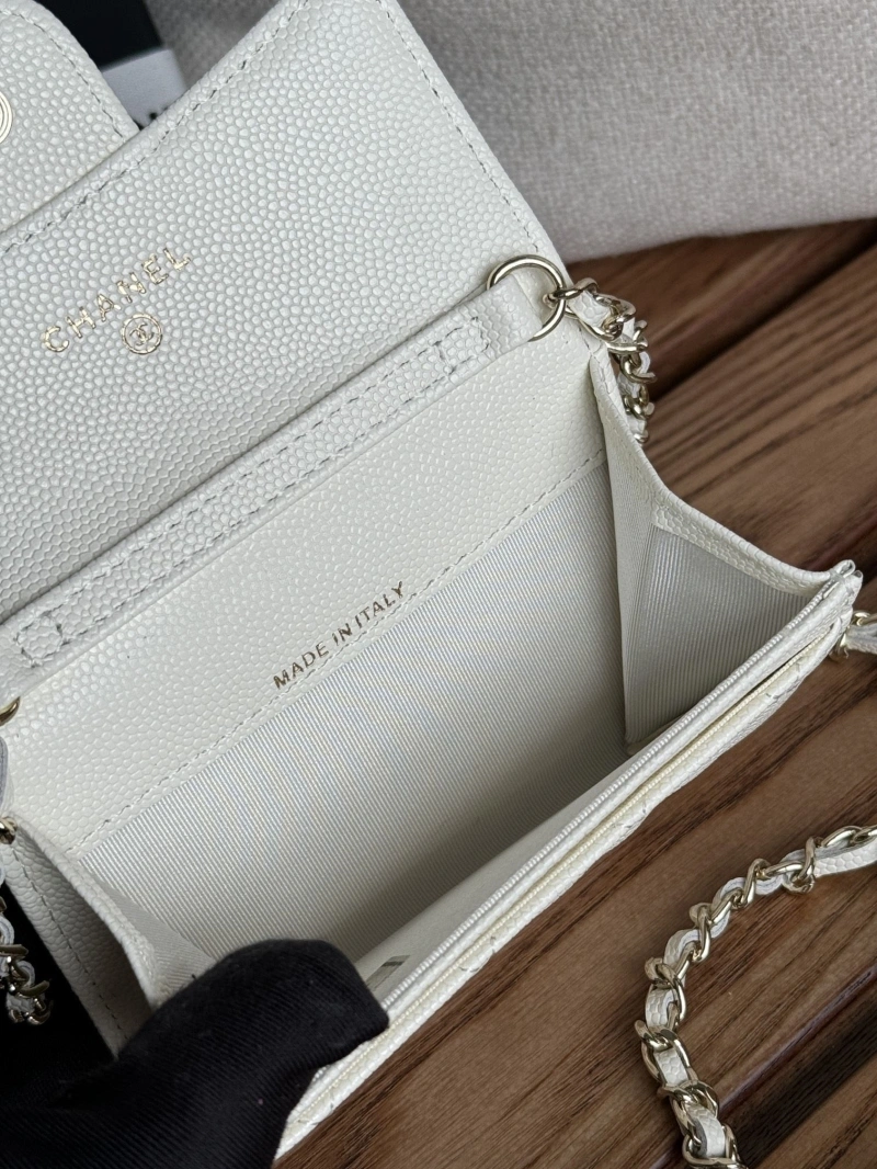 Ch**el wallets 4081-0114
