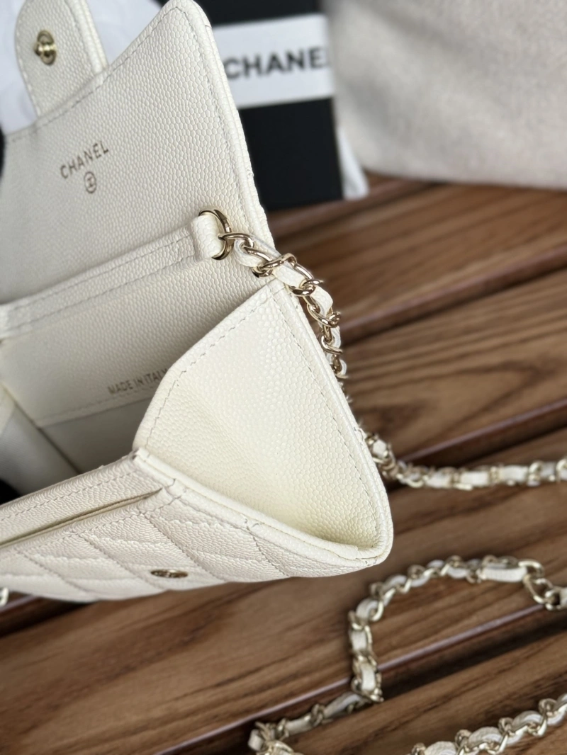 Ch**el wallets 4081-0114