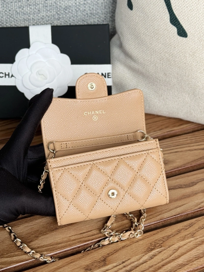 Ch**el wallets 4081-0116