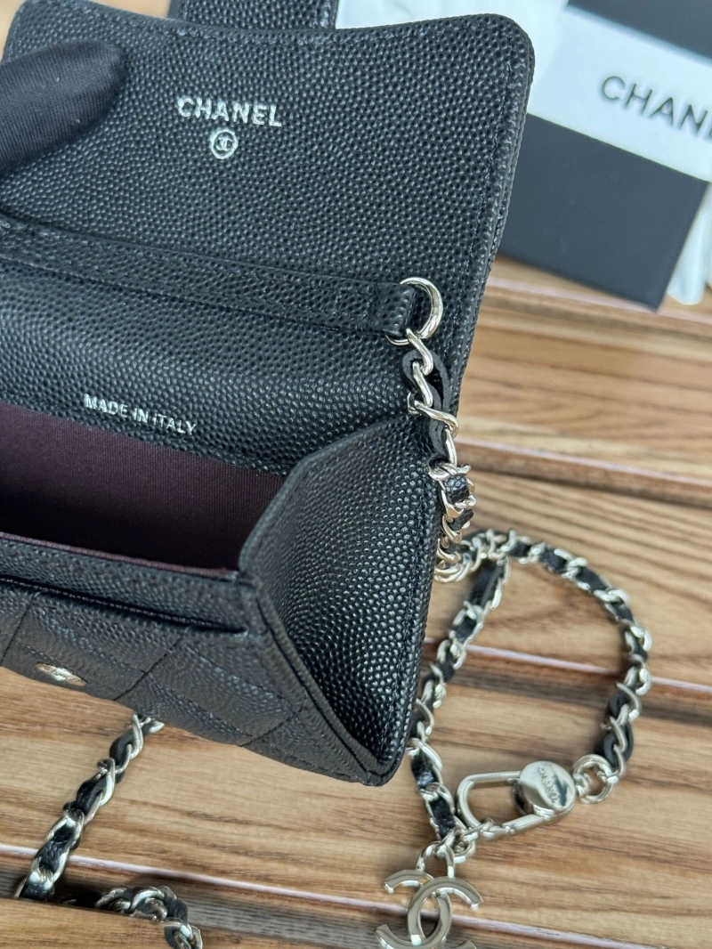 Ch**el wallets 4081-0117
