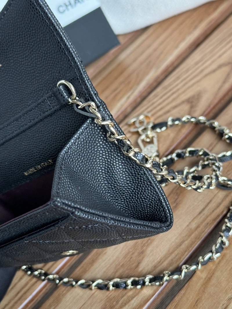 Ch**el wallets 4081-0118
