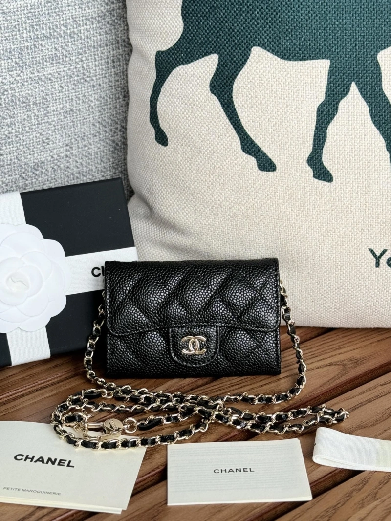 Ch**el wallets 4081-0119