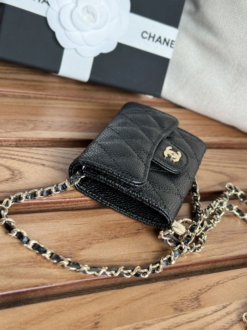 Ch**el wallets 4081-0119