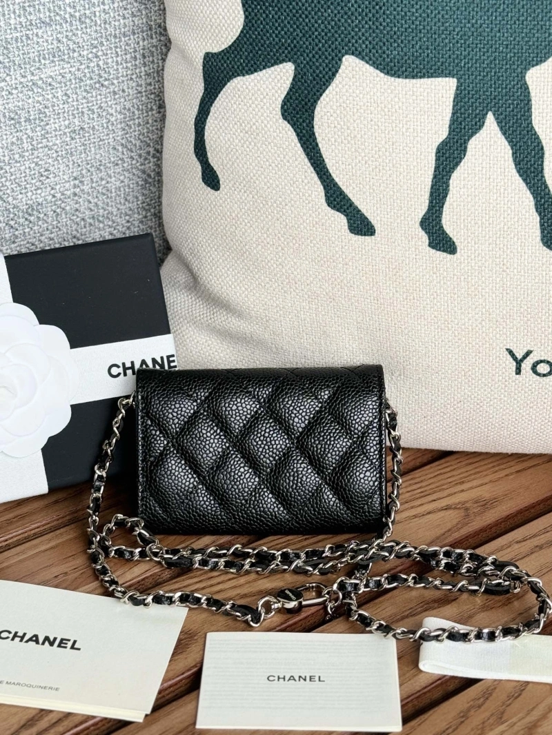 Ch**el wallets 4081-0120