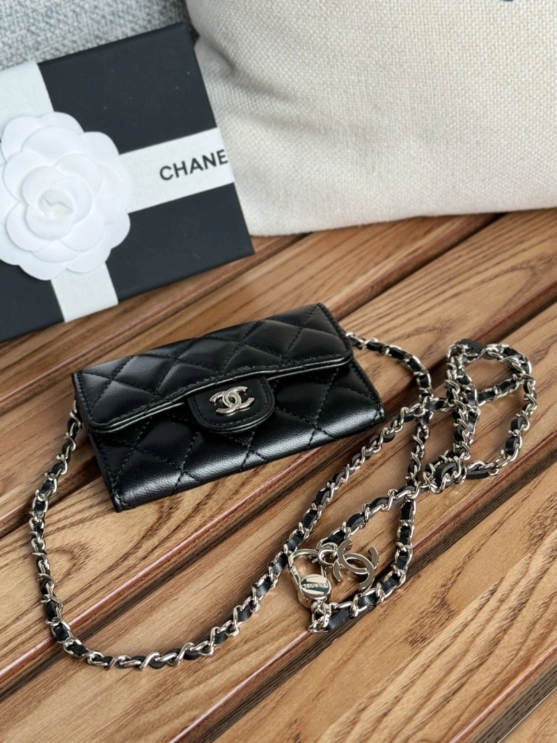 Ch**el wallets 4081-0122