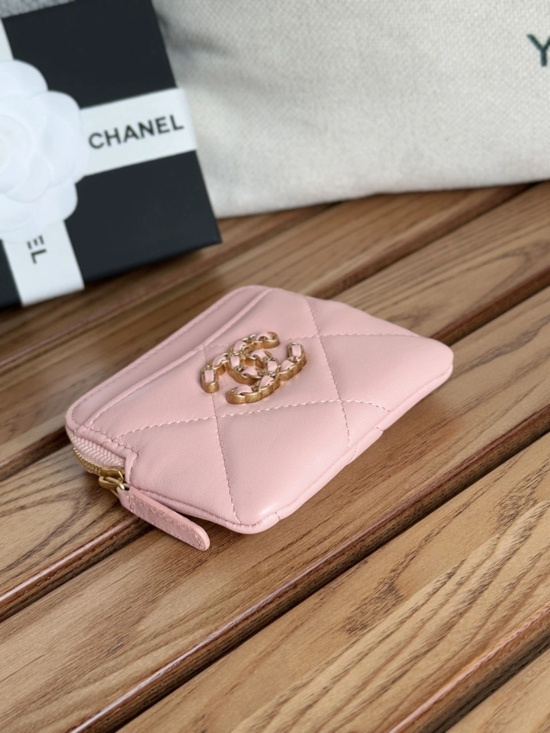 Ch**el wallets 4081-0123