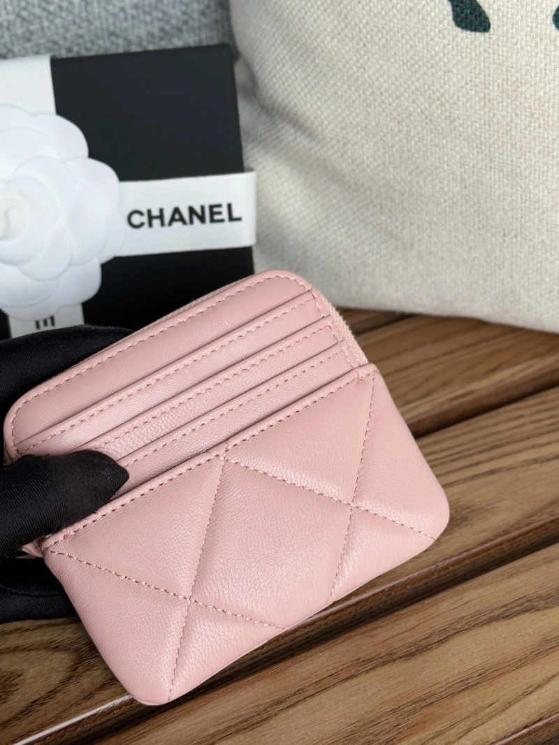 Ch**el wallets 4081-0123
