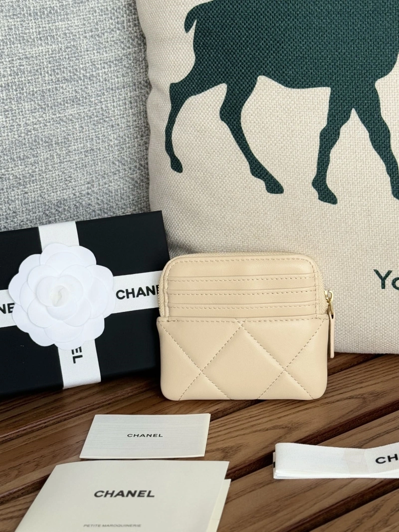 Ch**el wallets 4081-0125