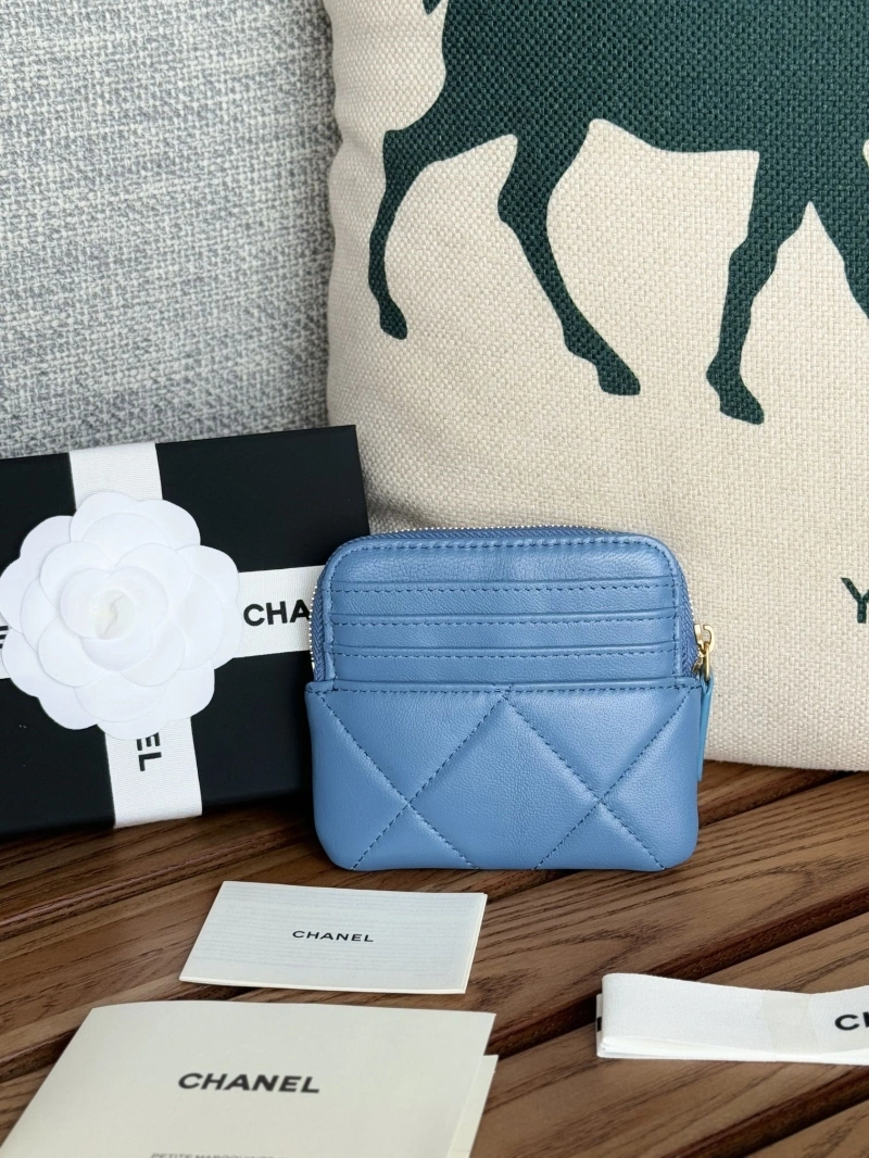 Ch**el wallets 4081-0126