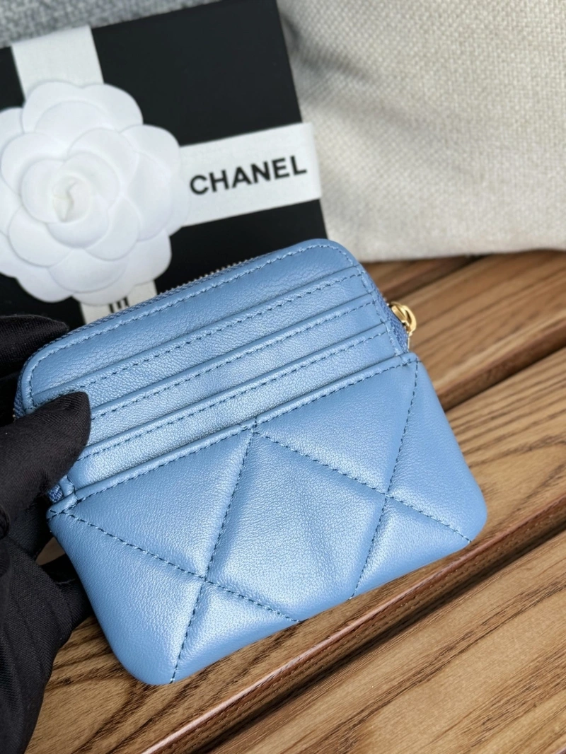 Ch**el wallets 4081-0126