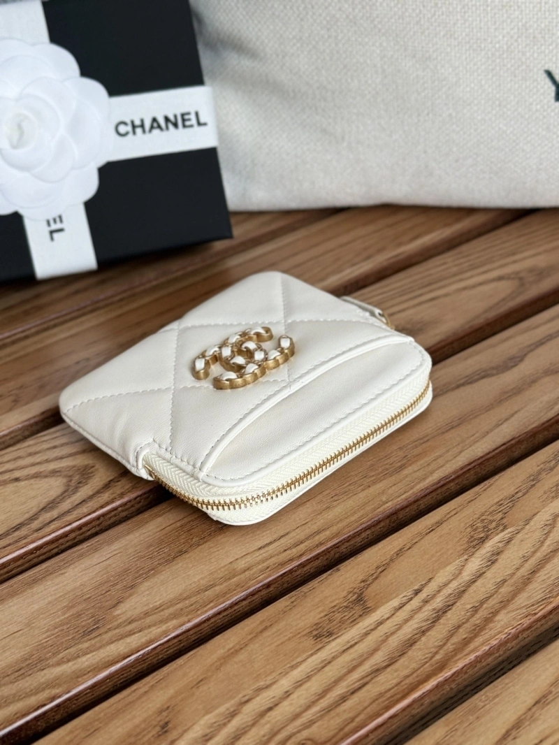 Ch**el wallets 4081-0127