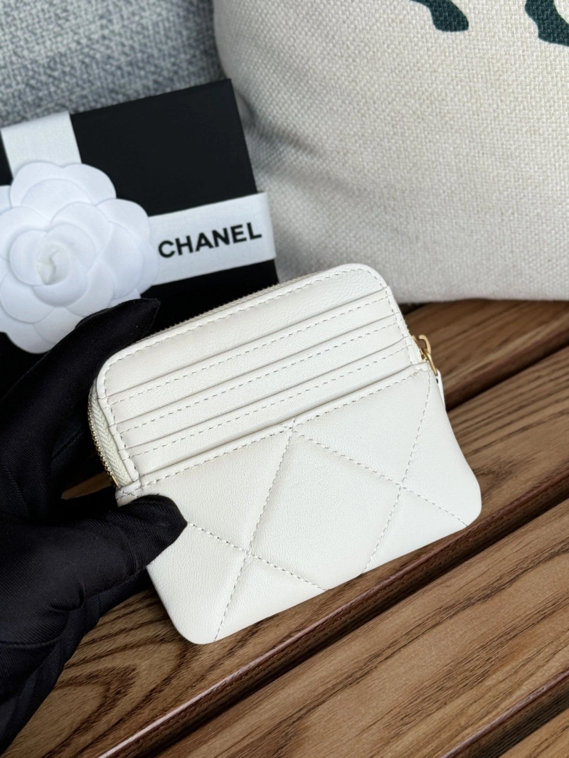 Ch**el wallets 4081-0127