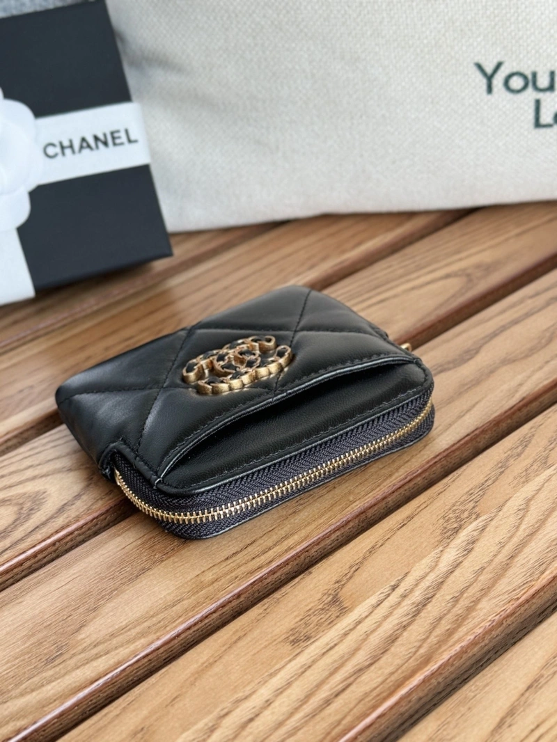 Ch**el wallets 4081-0128
