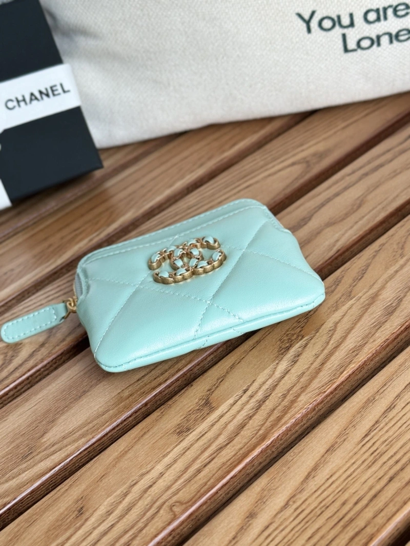 Ch**el wallets 4081-0130