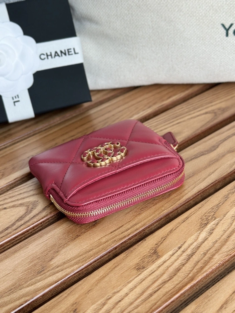 Ch**el wallets 4081-0131