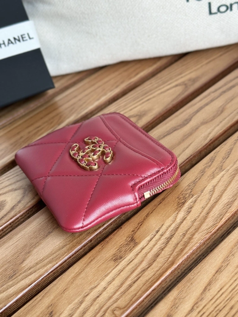 Ch**el wallets 4081-0131