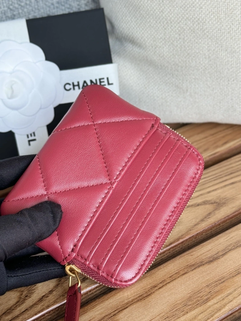 Ch**el wallets 4081-0131