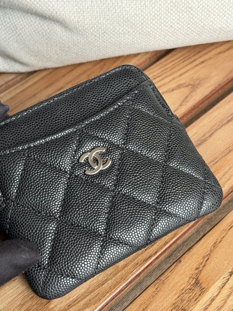 Ch**el wallets 4081-0133