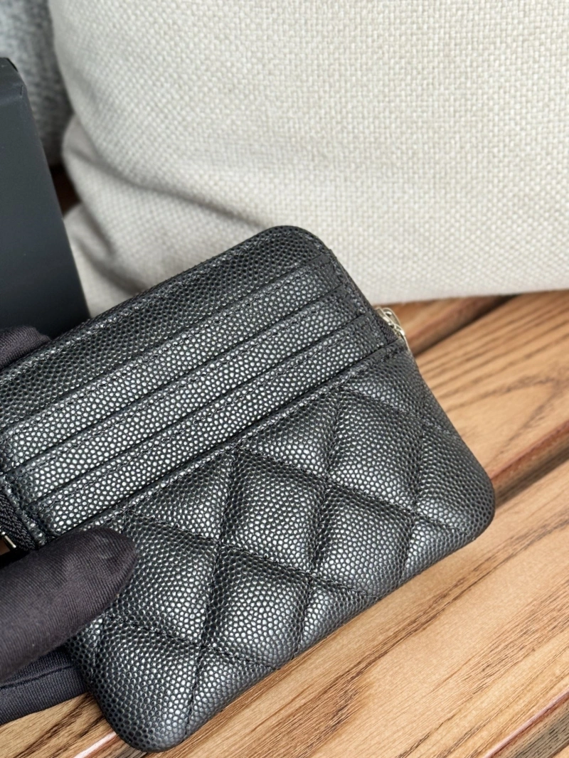 Ch**el wallets 4081-0133