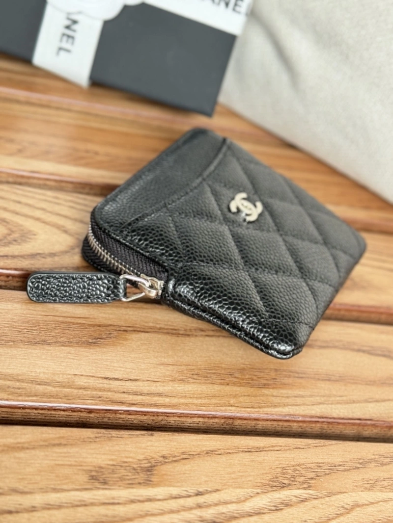 Ch**el wallets 4081-0135