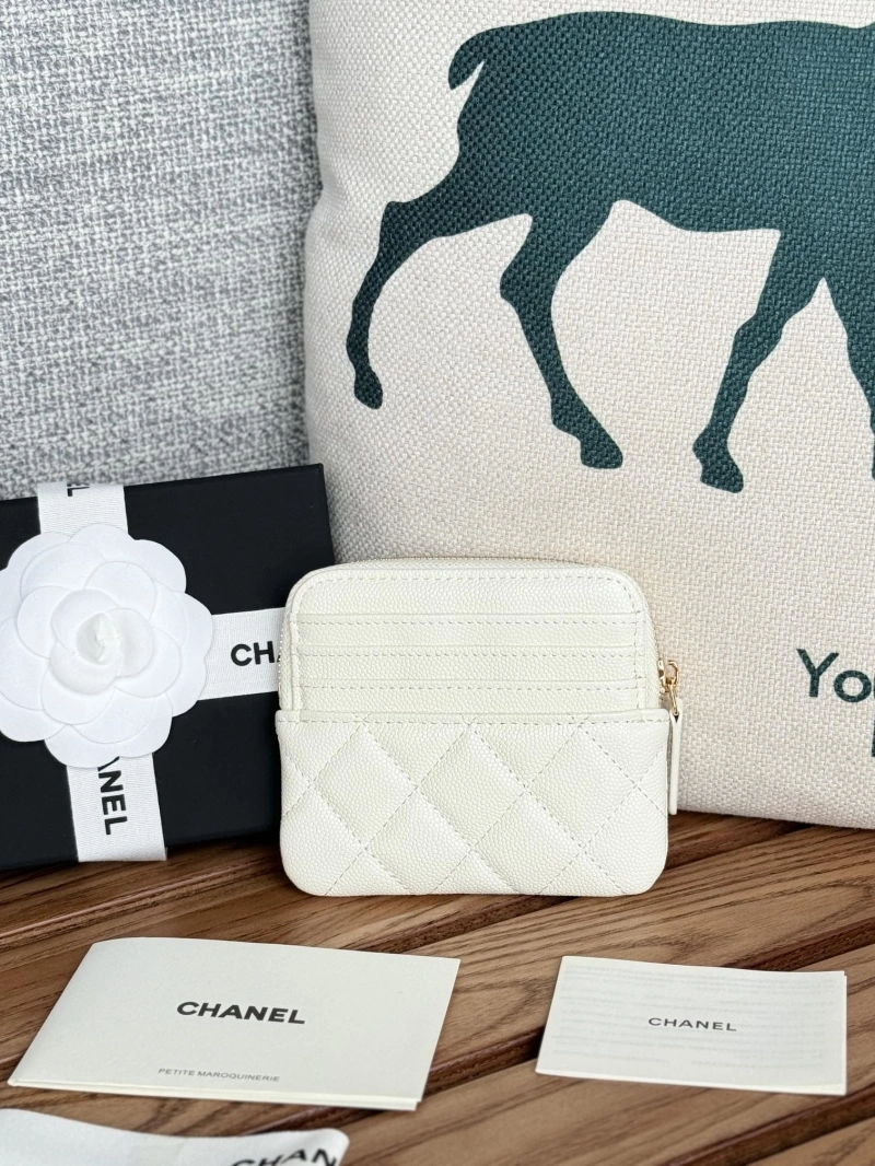 Ch**el wallets 4081-0143