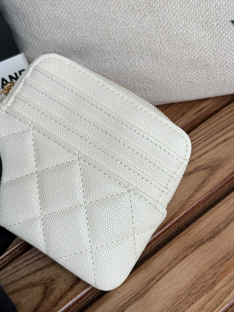 Ch**el wallets 4081-0143
