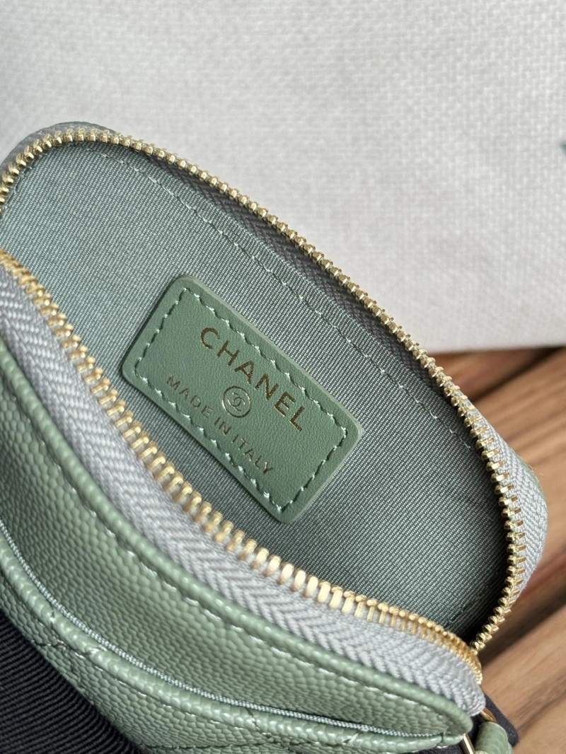 Ch**el wallets 4081-0147