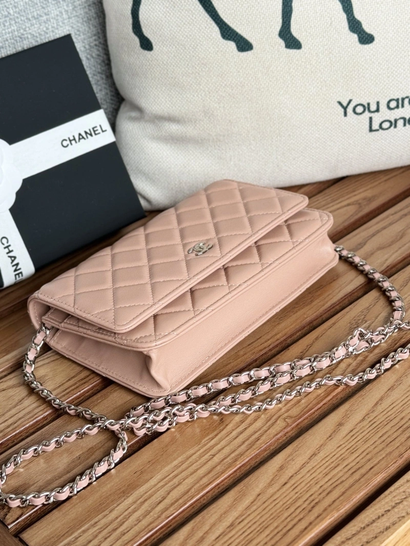 Ch**el wallets 4081-0153