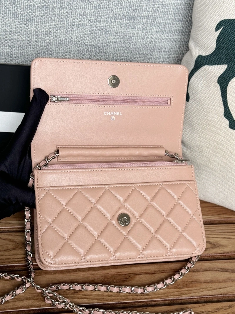Ch**el wallets 4081-0153