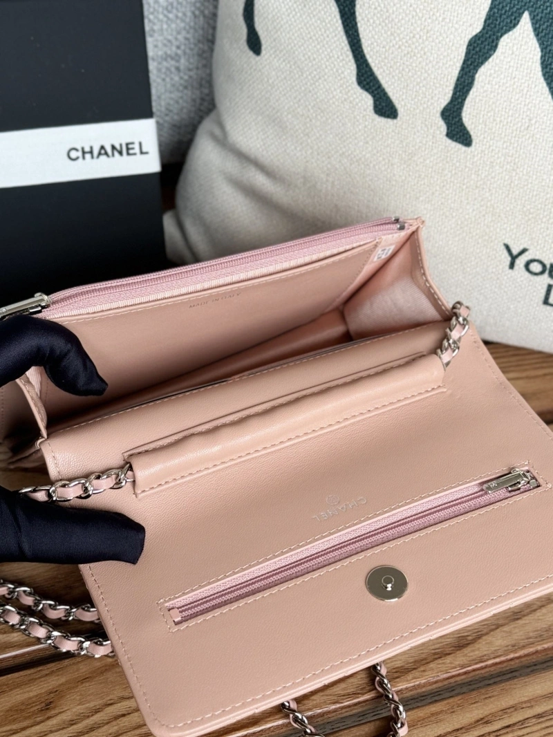 Ch**el wallets 4081-0153