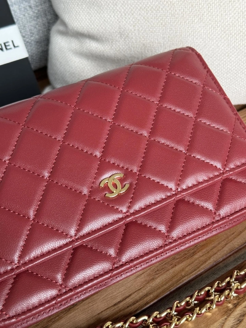 Ch**el wallets 4081-0156