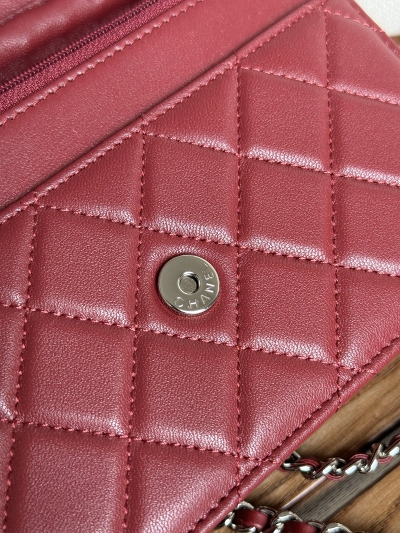 Ch**el wallets 4081-0157