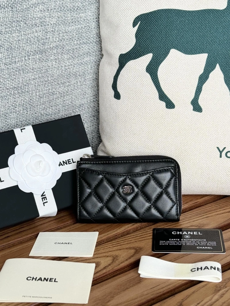 Ch**el wallets 4081-0247