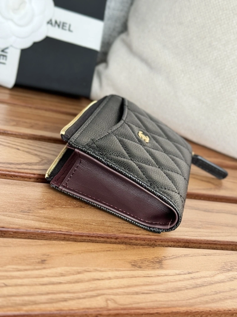 Ch**el wallets 4081-0249
