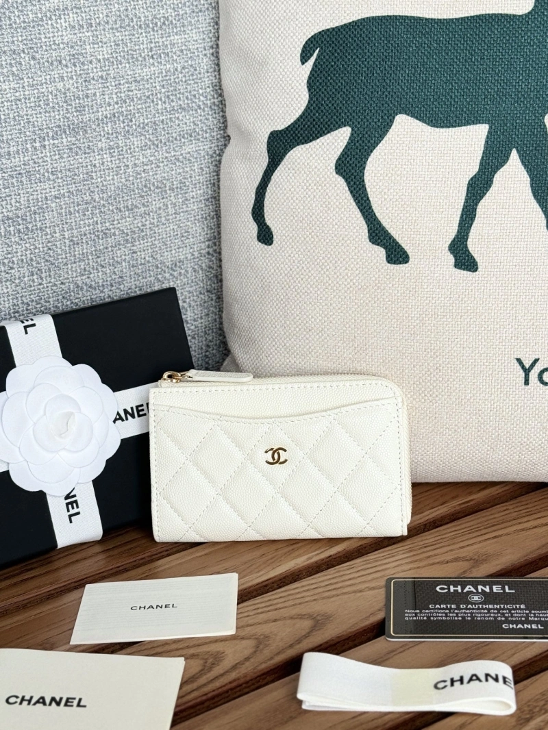 Ch**el wallets 4081-0251
