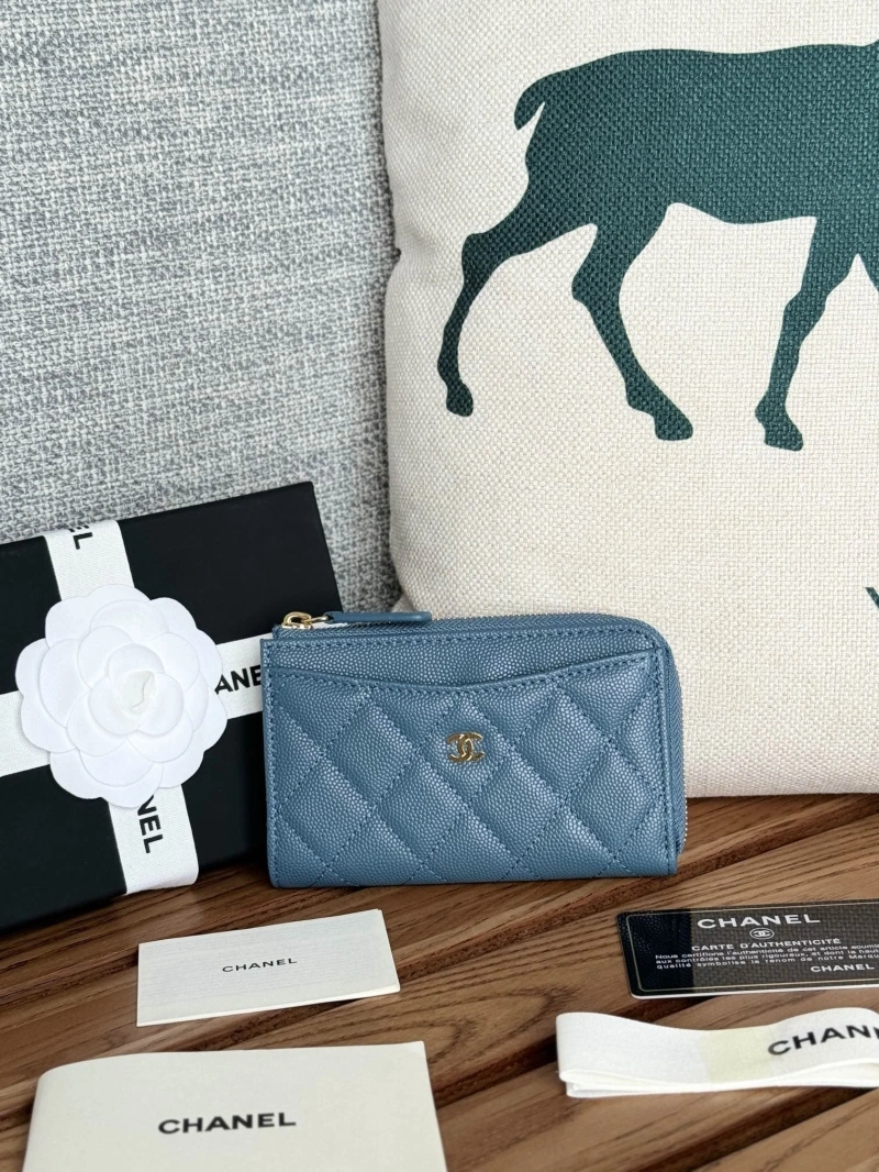 Ch**el wallets 4081-0253