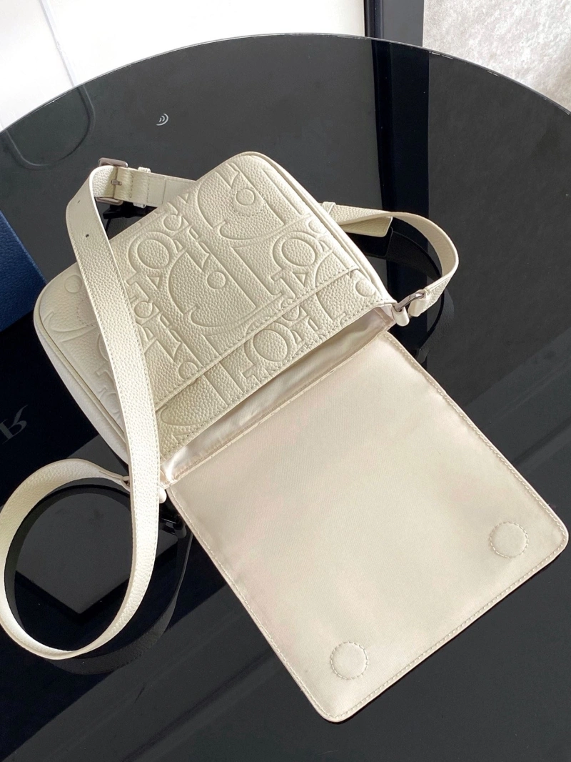 D10r satchel bags 4081-0377