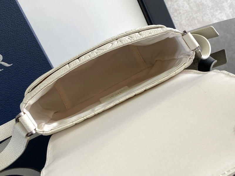D10r satchel bags 4081-0377