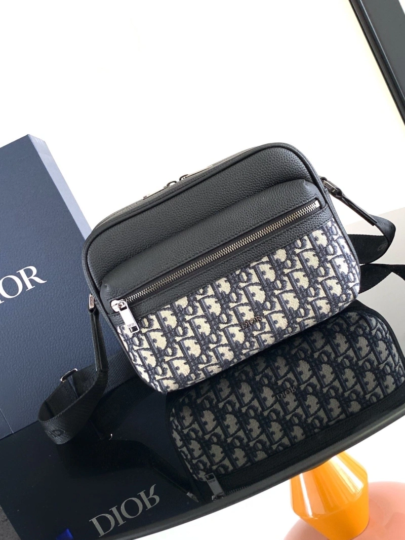 D10r satchel bags 4081-0384