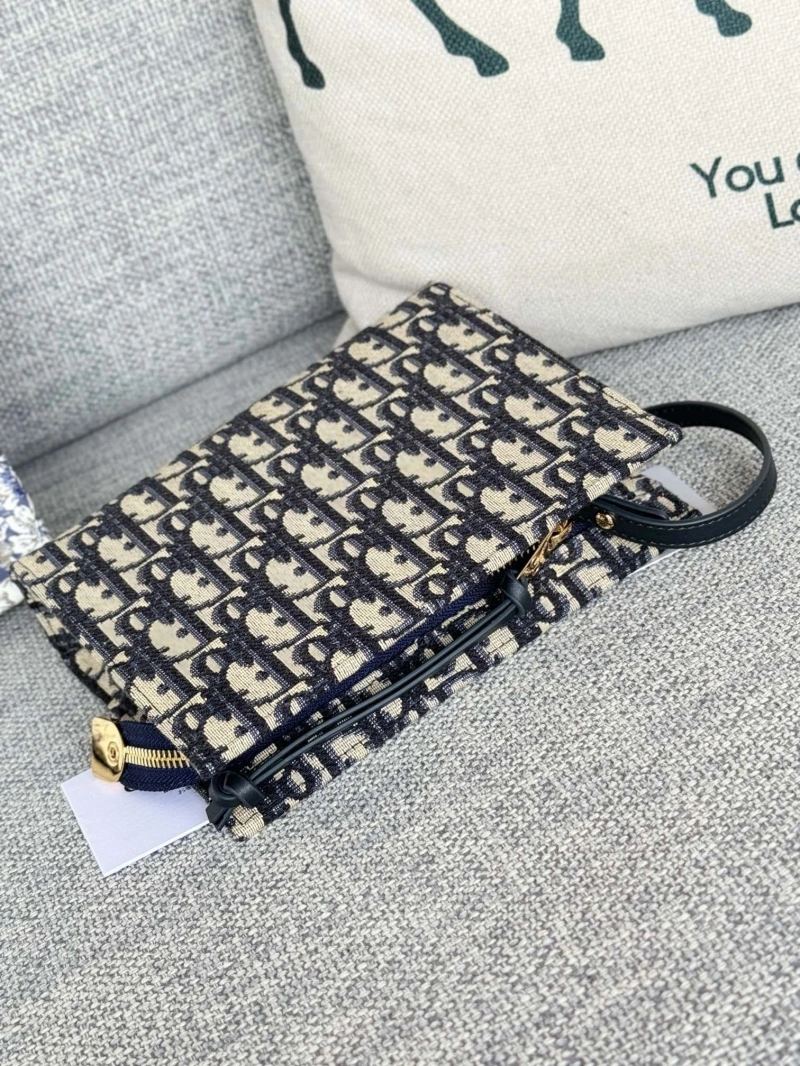 D10r wallets 4081-0570