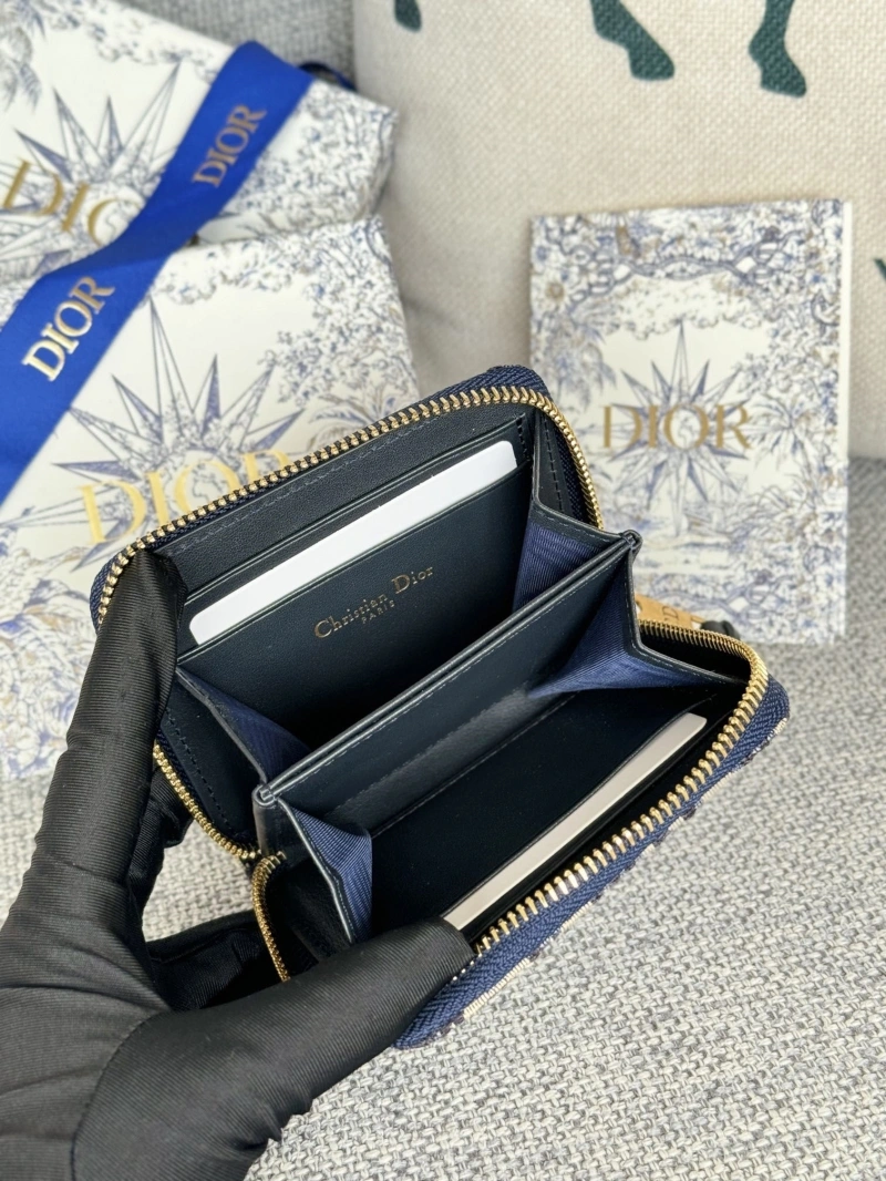 D10r wallets 4081-0573