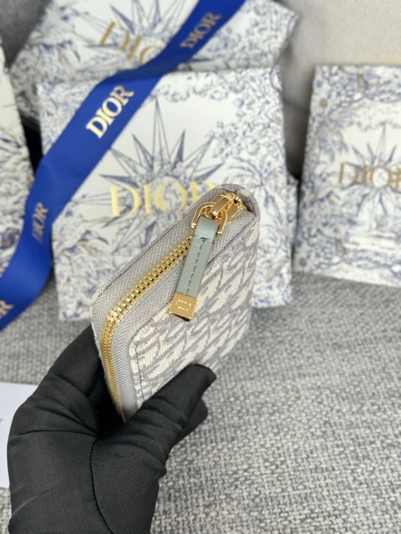 D10r wallets 4081-0574