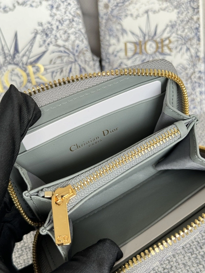 D10r wallets 4081-0574