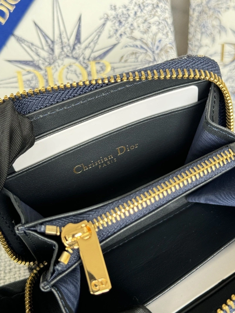 D10r wallets 4081-0575