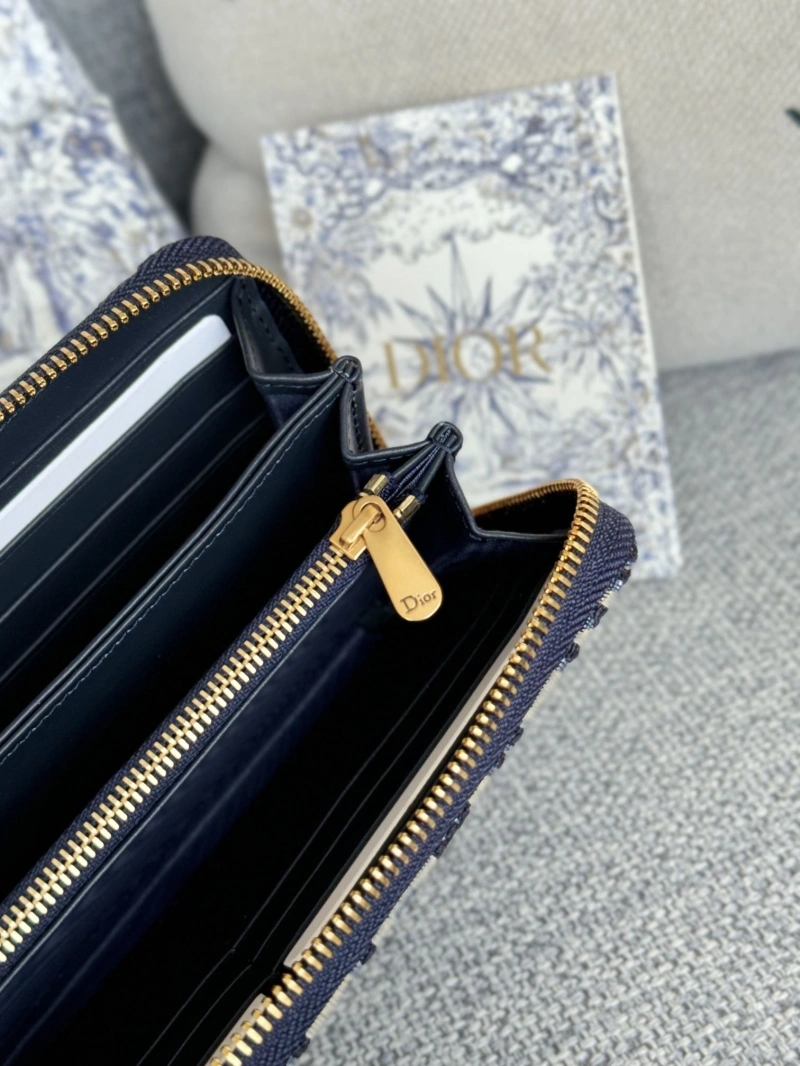 D10r wallets 4081-0576