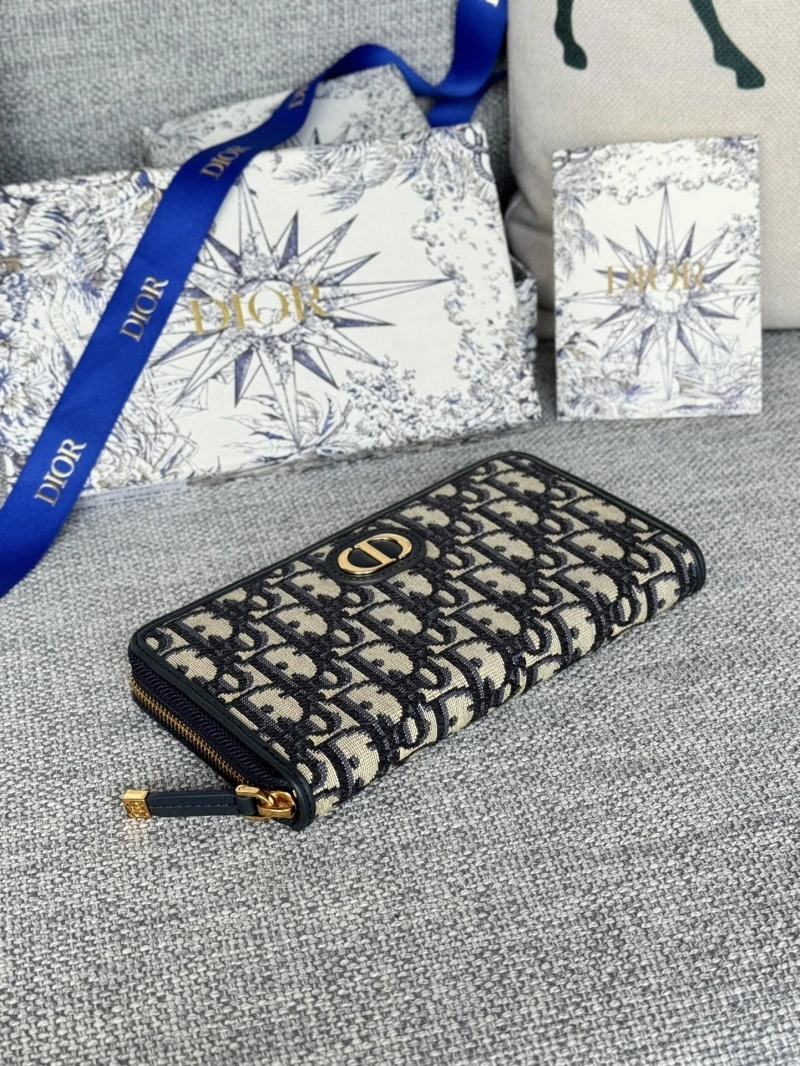 D10r wallets 4081-0577