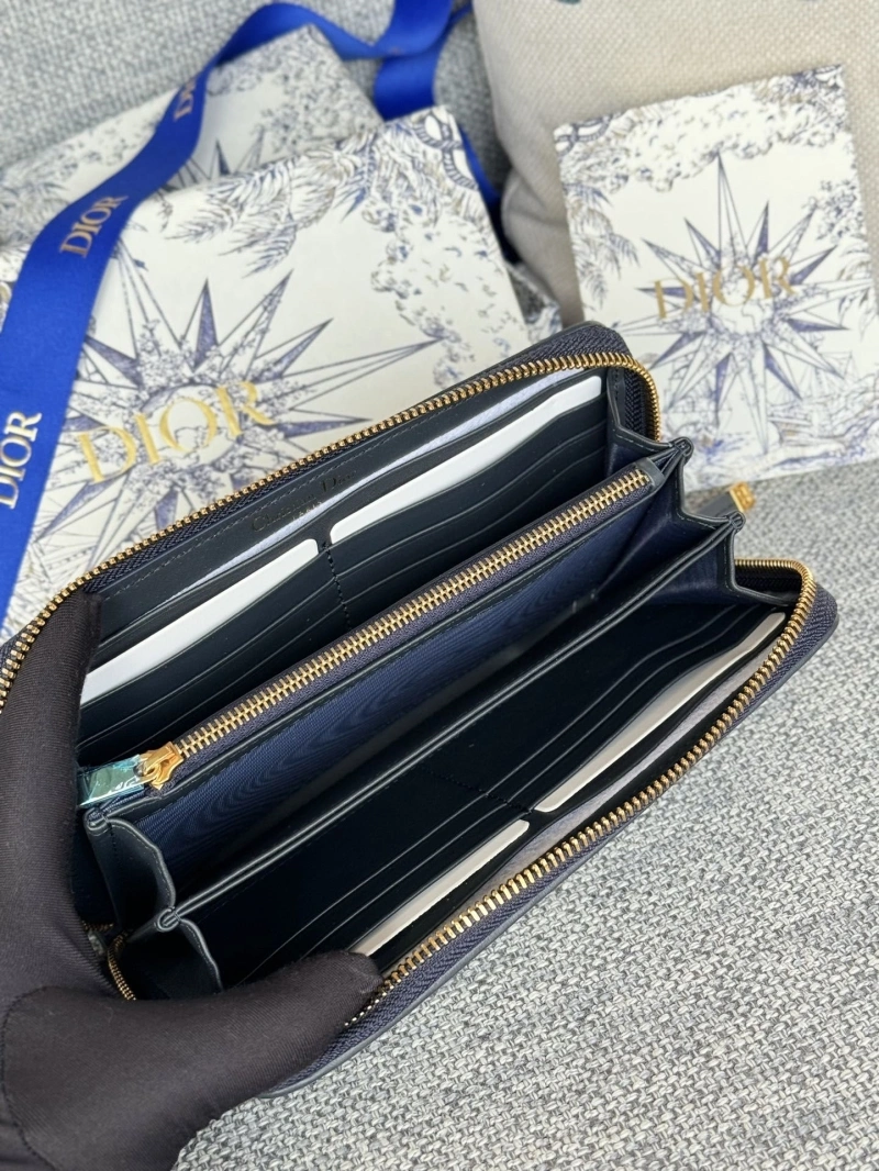D10r wallets 4081-0577