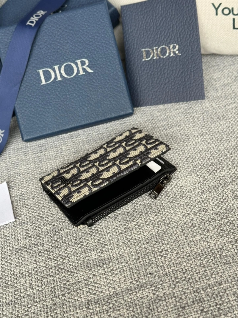 D10r wallets 4081-0582